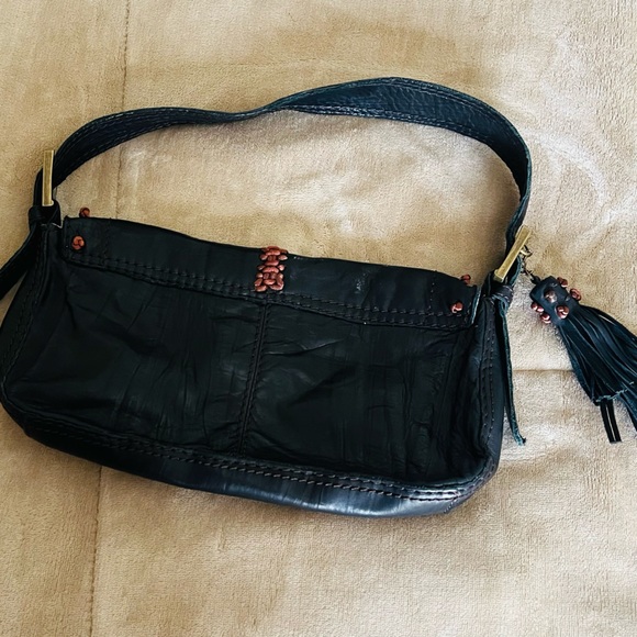 Steve Madden Baguette leather shoulder purse - Picture 3 of 5